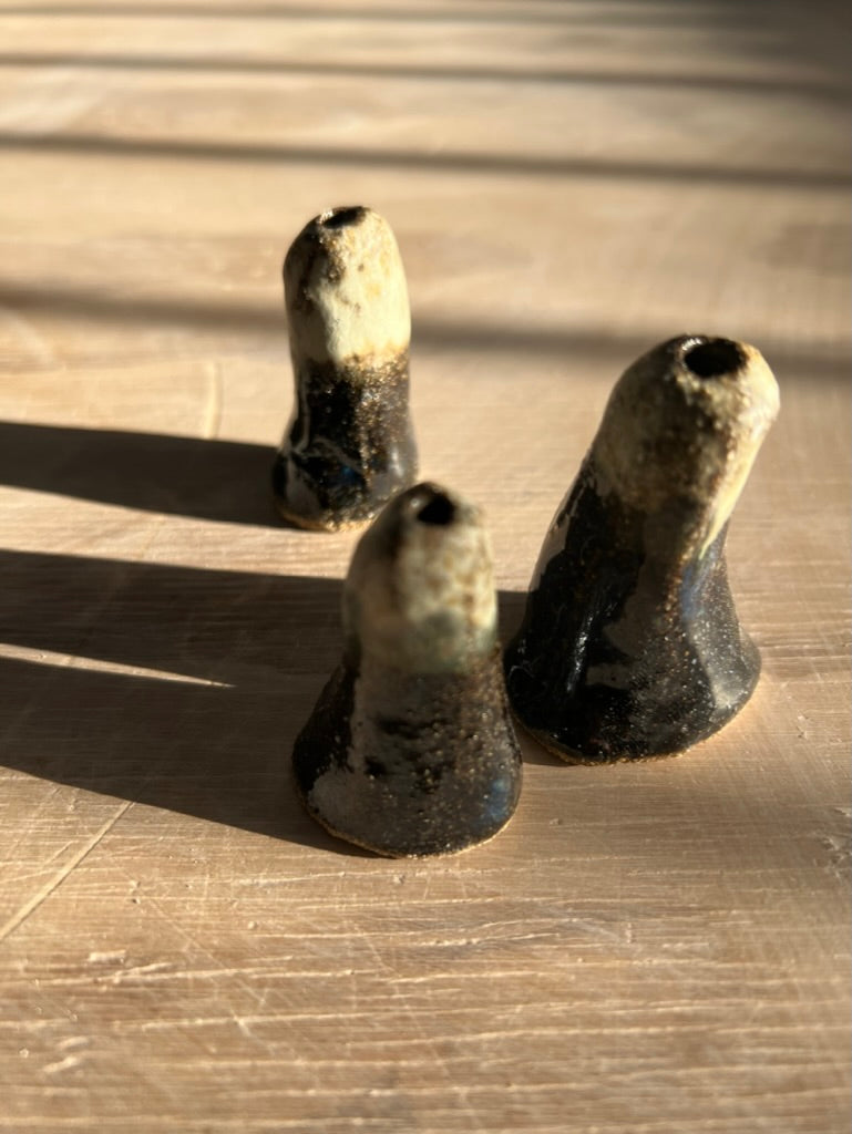 Stoneware Feather Catchers