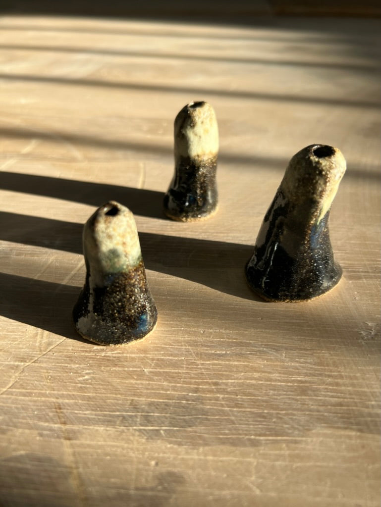 Stoneware Feather Catchers