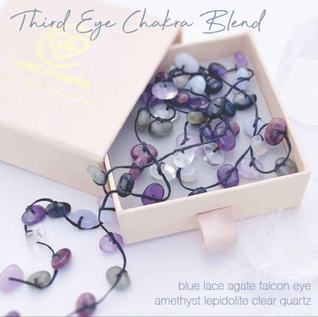 54 x Third Eye Chakra Stones Crystal Ritual Necklace - Intuition